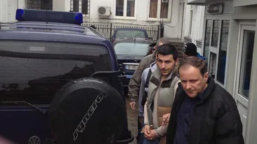 Fiul lui Sile Camataru, extrem de nervos la iesirea din Parchet