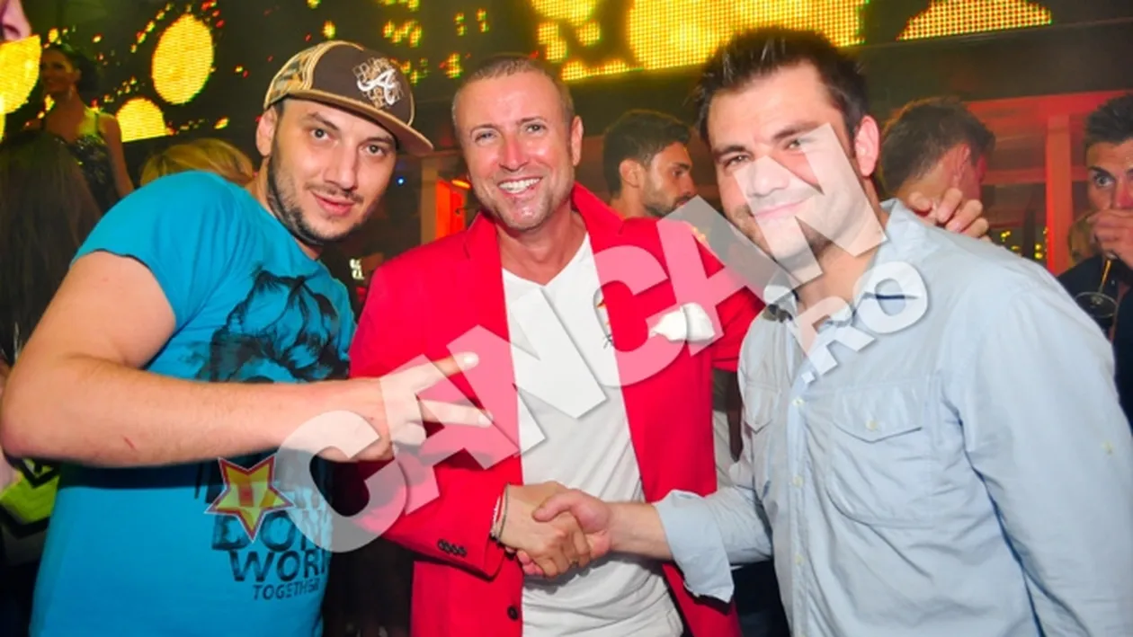 Amintirile ii chinuiesc, amintirile ii rascolesc