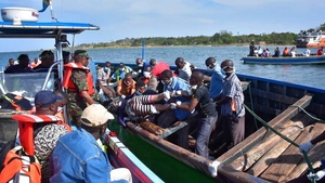 Bilanț cutremurător al naufragiului din Tanzania: 209 morți. Un bărbat a fost salvat după două zile