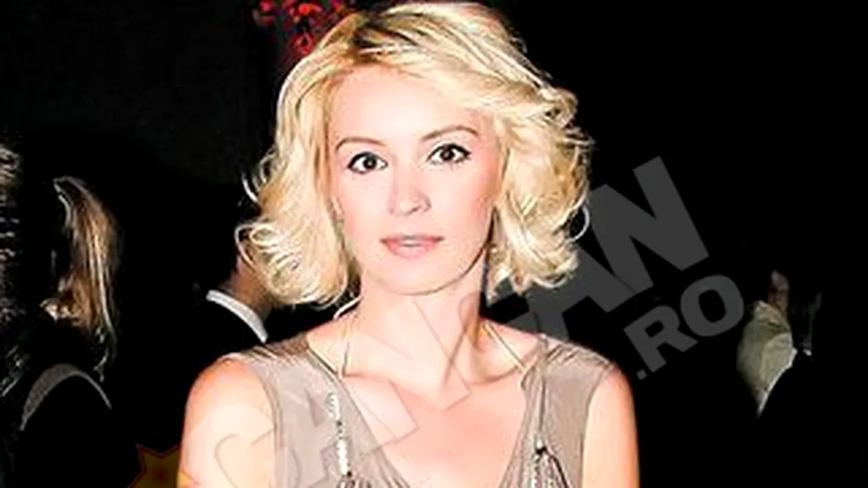 Diana Dumitrescu a avut o experienta paranormala! A vazut o fantoma noaptea, pe autostrada!