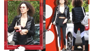 Super-mulată, fosta soție a liderului PSD a ieșit cu câinele la plimbare. Alice a “defilat” prin parc ca pe catwalk