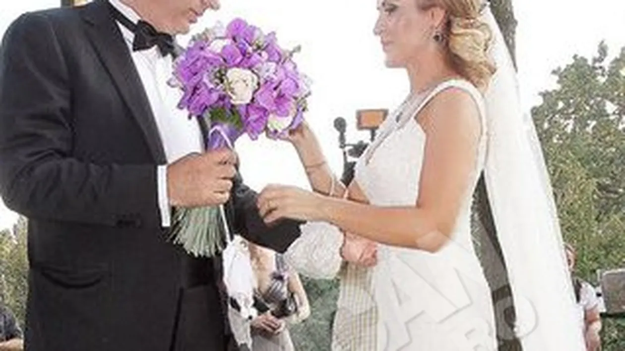 Simona Gherghe a prins buchetul Gabrielei Firea!