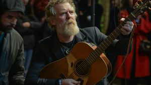 Glen Hansard a murit într-un accident de mașină. Muzicianul și câștigătorul unui premiu Oscar avea 56 de ani