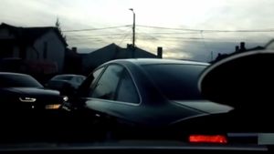 Un tânăr fără permis a fost reținut după ce a lovit o mașină a Poliției din Drobeta Turnu Severin - VIDEO