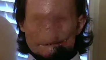 VIDEO CUTREMURATOR A ramas fara fata dupa ce s-a curentat la serviciu!