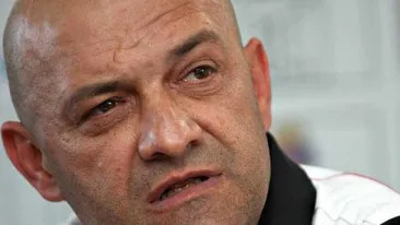 A divortat de prima nevasta, si-a parasit iubita insarcinata, iar acum…Don Juan-ul Gabi Balint se aseaza la casa lui!