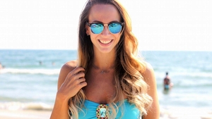 A provocat suspine pe podium, dar s-o vezi dezbrăcată! Cum arată campioana Sandra Izbaşa, într-un costum de baie minuscul!