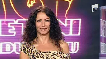 VIDEO Uite-o pe Mihaela Radulescu cum danseaza tango pe tocuri de 15 cm! Vezi ce partener inedit a avut!