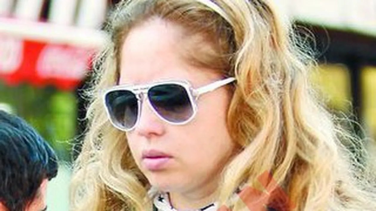 Isi terorizeaza menajera