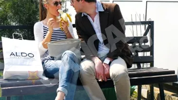 Oana Matache isi saruta iubitul cu foc la spalatorie!