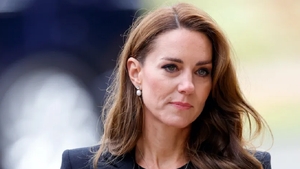 Acuzaţii grave: videoclipul prin care Kate Middleton a anunţat că are cancer, fals?! O nouă teorie a conspiraţiei