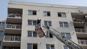 Incendiu într-un bloc din Cluj! 20 de persoane blocate la etajele superioare. A fost activat Planul Roșu de intervenție