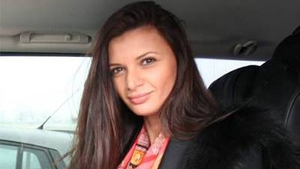 Ramona Gabor, inarmata pana in dinti, in Irak! Vezi cum s-a pregatit bruneta pentru o "misiune speciala"