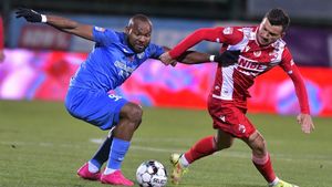 „Câinii” au aprins „lanterna” » Academica bifează prima victorie în campionat!