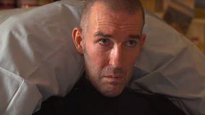 Doliu în lumea fotbalului. Fernando Ricksen a pierdut lupta cu boala cumplită cu care era diagnosticat