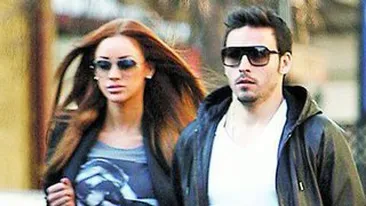 Iubita lui Cristea are grija ca fotbalistul sa fie un tata responsabil. Bianca l-a condus pe Print acasa la fiica lui