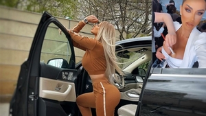 Bianca Drăgușanu, gafă vestimentară înainte să apară la Teo Show. A publicat din greșeală imagini în care unul dintre sâni “i-a evadat” din decolteul generos | FOTO