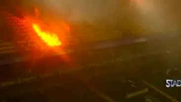 VIDEO Fanii lui Fener au dat foc propriului stadion, de ciuda ca echipa lor a pierdut titlul!