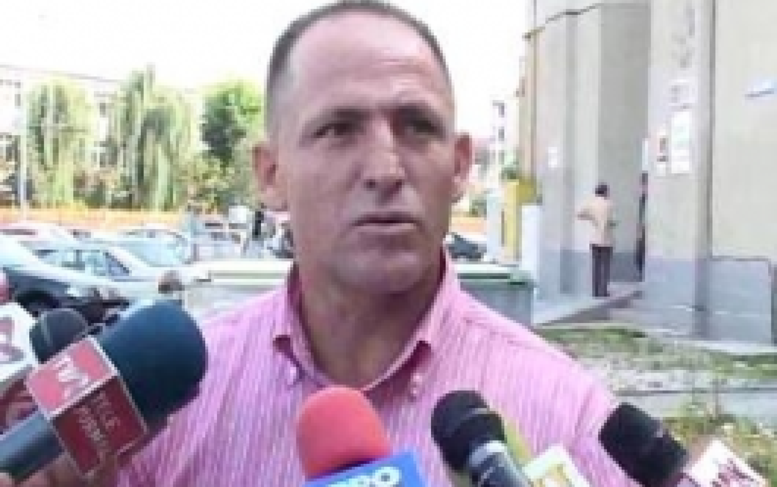 Un condamnat celebru, închis pentru corupție, s-a asociat cu Poliția Română în campanii pentru prevenirea criminalității
