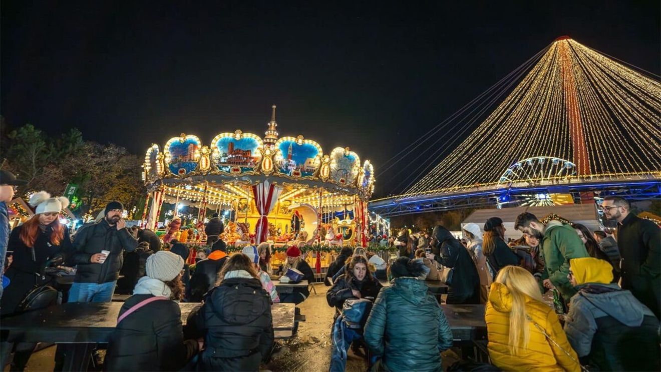 Fetiță de 9 ani electrocutată la Târgul de Crăciun din Ploiești. Cum a ajuns să fie rănită copila