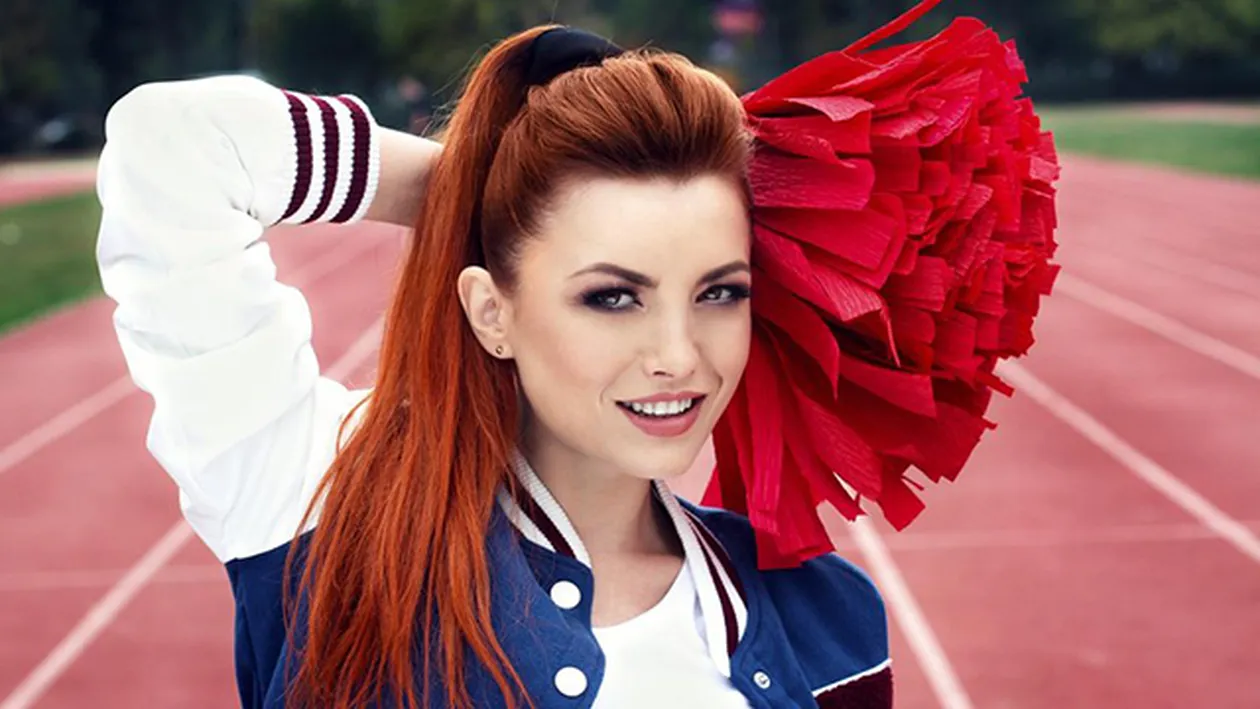 Elena Gheorghe, goală în aşternuturi. FOTO de senzaţie cu artista