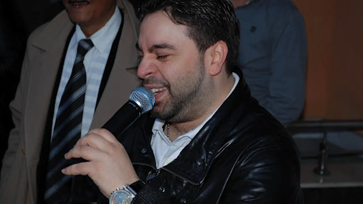 Te intrebai cum suna o manea in chineza sau rusa? Asa s-au gandit manelistii sa promoveze international o piesa a lui Salam!