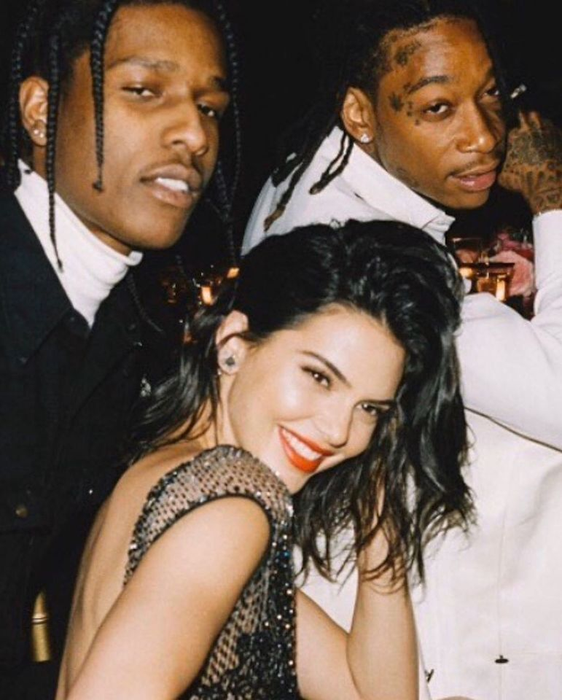 Kendall Jenner a recunoscut că se droghează: “Nimeni nu știe asta”. Întreaga familie a lui Kim Kardashian a suferit un șoc când a aflat adevărul dureros
