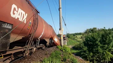 UPDATE: Mecanicul trenului de marfă care a deraiat în județul Dolj era băut