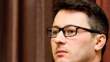 Se ingrijeste mai ceva ca o femeie. Vezi in ce ipostaza uimitoare a fost surprins Cici ex Sistem!