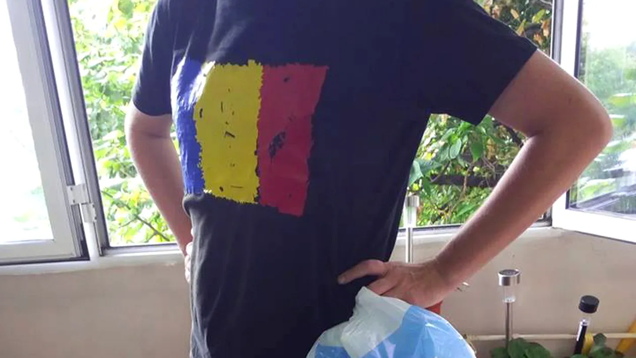 Un bucureştean a mers la un Kaufland din Capitală cu un tricou pe care apărea tricolorul. Nu o să-ţi vină să crezi ce era scris pe punga pe care a primit-o de la magazin