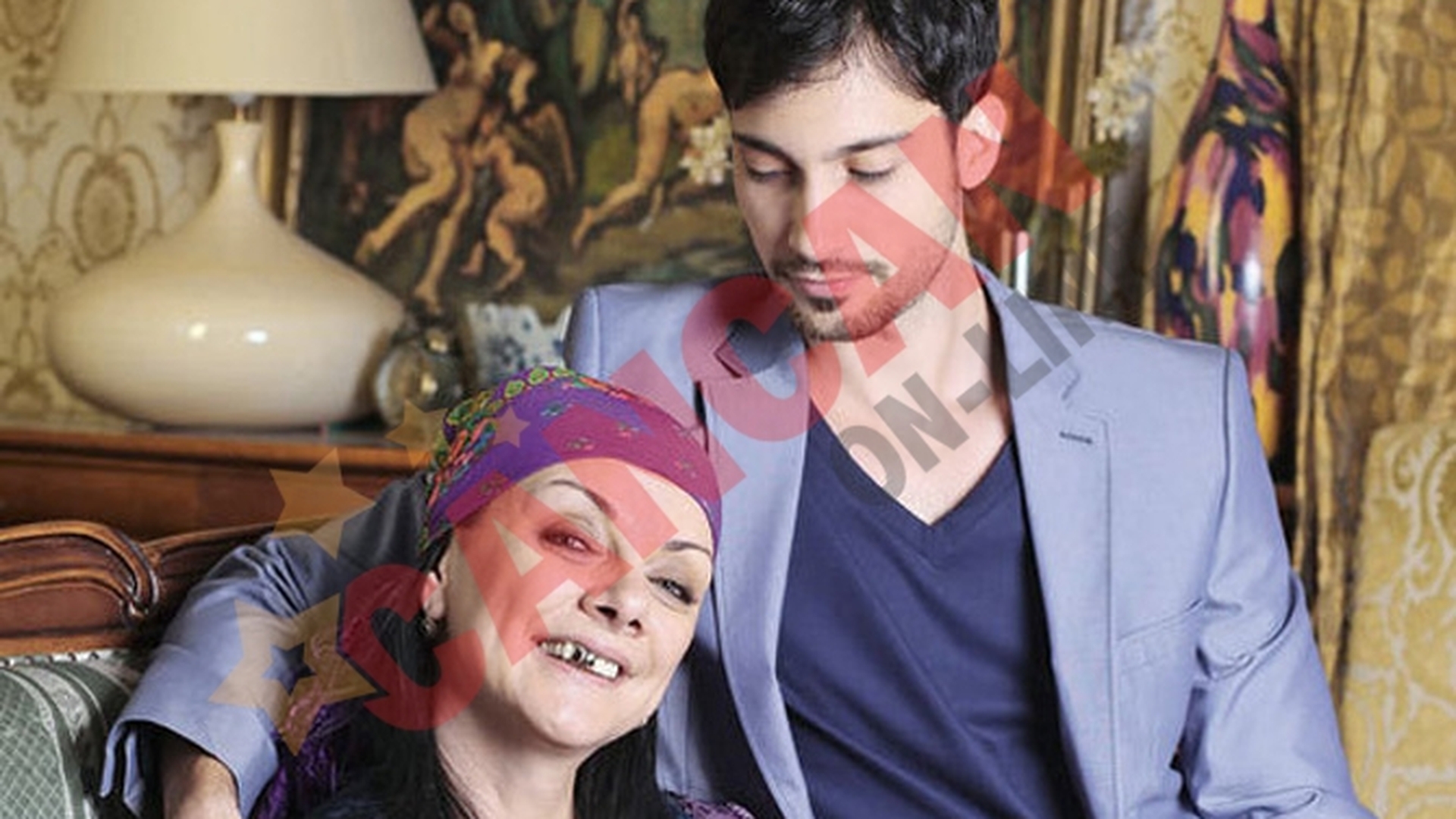 Actrita Carmen Tanase o iubeste pe Flacarica! "Convietuim perfect! Eu tin la ea orice ar face"
