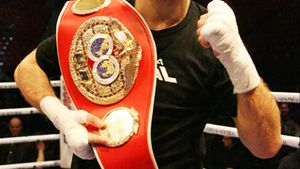 Allan Green vrea sa boxeze cu Bute