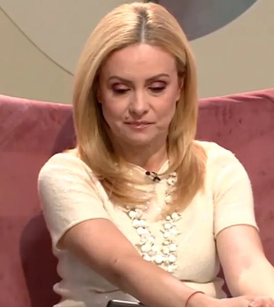 Simona Gherghe, afectată după moartea lui Andrei Perneș/ Sursa foto: Antena 1