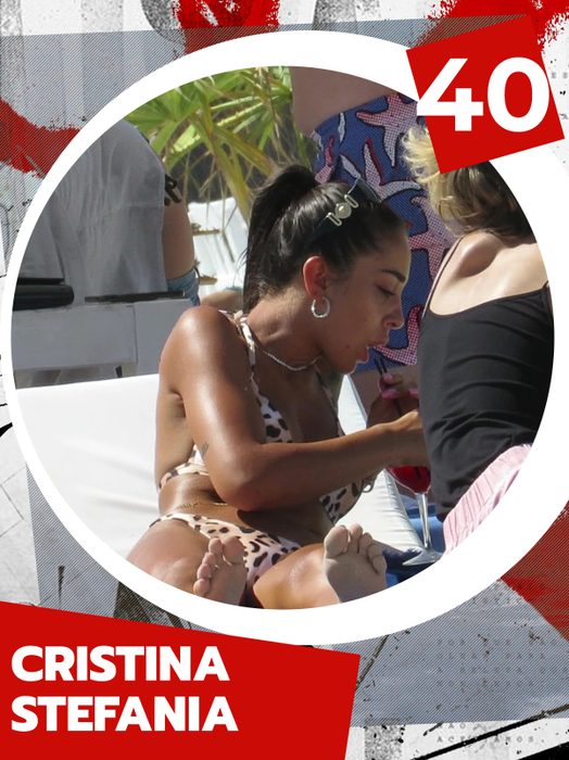 TOP 50 sexy-vedete care au încheiat 2025 în mare stil. Ramona Gabor, Roxana Ionescu și Daniela Crudu, pahare fără număr, restul e CANCAN
