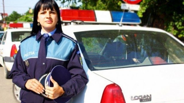 Acuze fără precedent aduse de o poliţistă care şi-a dat demisia şi a plecat din ţară: ”Am părăsit acest sistem corupt guvernat de PCR ...” Ce zice de numirile pe pile!