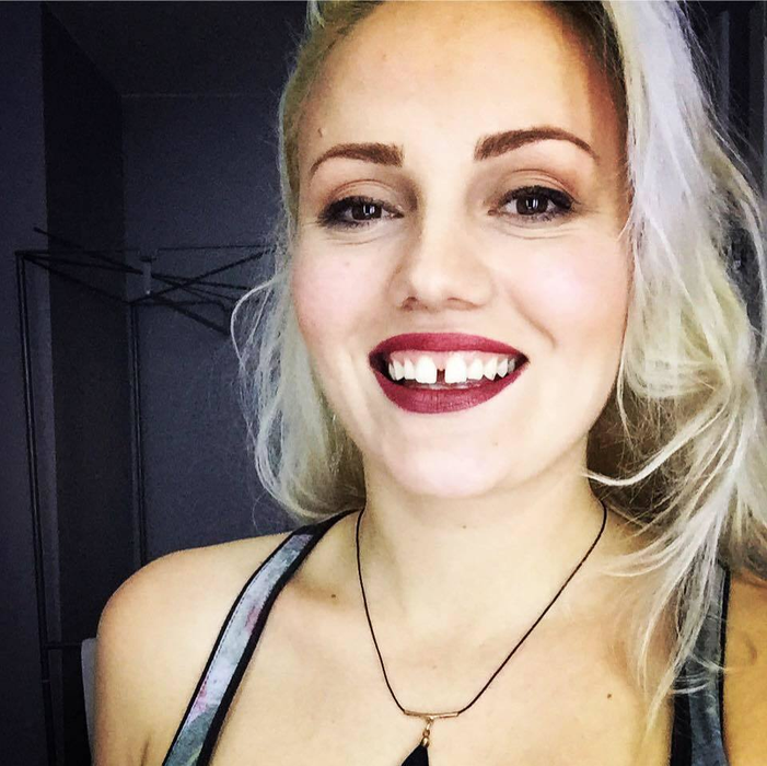 În urmă cu 15 ani era printre cele mai sexy din showbiz! Cum s-a transformat SELENA (ex-Candy): ”Nu mai sunt o tinerică…”