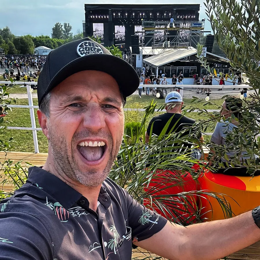 andi moisescu oferta