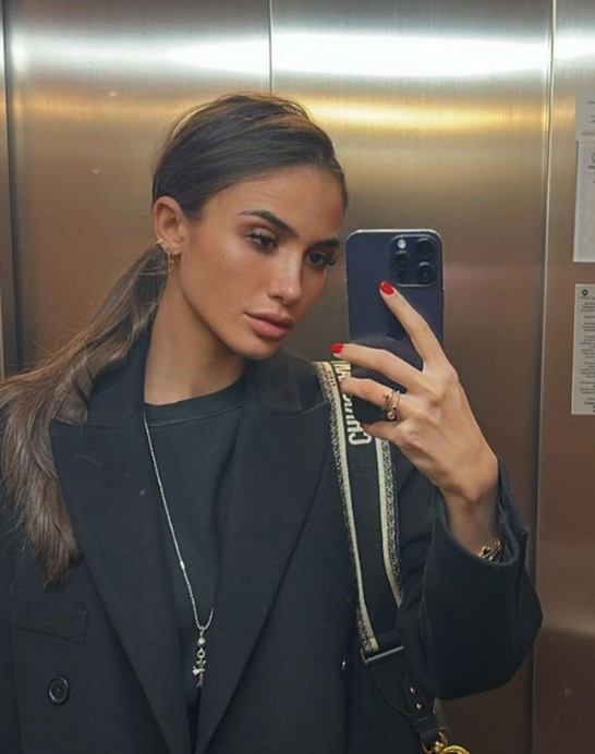 Iana Budeanu, o tânără super-sexy (SURSA FOTO: INSTAGRAM)