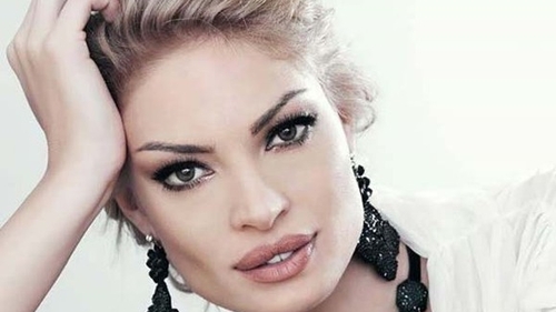 Dezvăluire surprinzătoare făcută de VALENTINA PELINEL. Care este ULTIMA dorinţă a blondei înainte de naştere 
