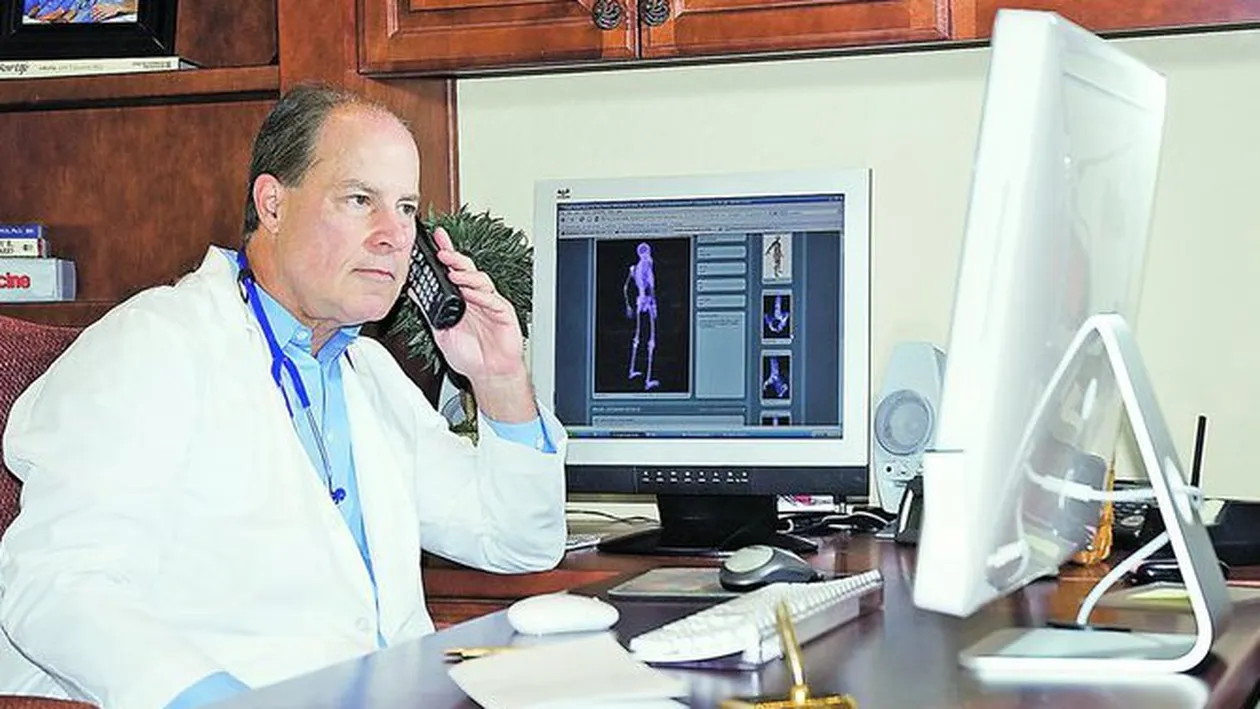 Medicii de familie isi vor consulta pacientii telefonic