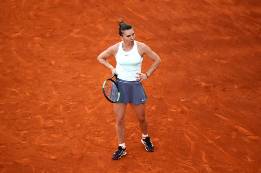 Simona Halep a purtat un tricou cu numele lui Hagi, pe spate, la primul antrenament de la Paris