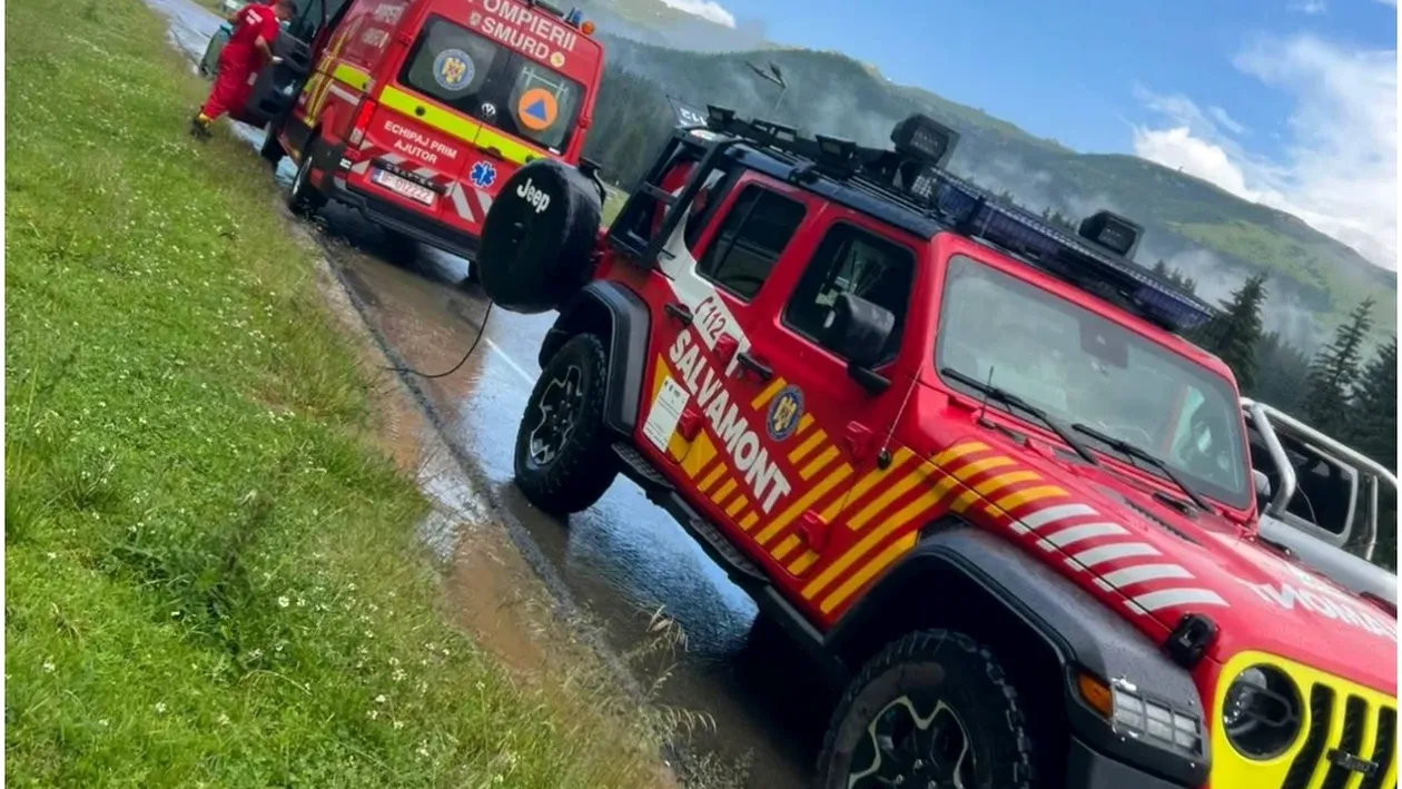 O profesoară a fost lovită de fulger în Munții Bucegi, în timp ce se afla pe traseu cu 14 elevi