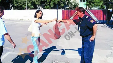 Si-a luat inapoi sarpele arestat de pompieri