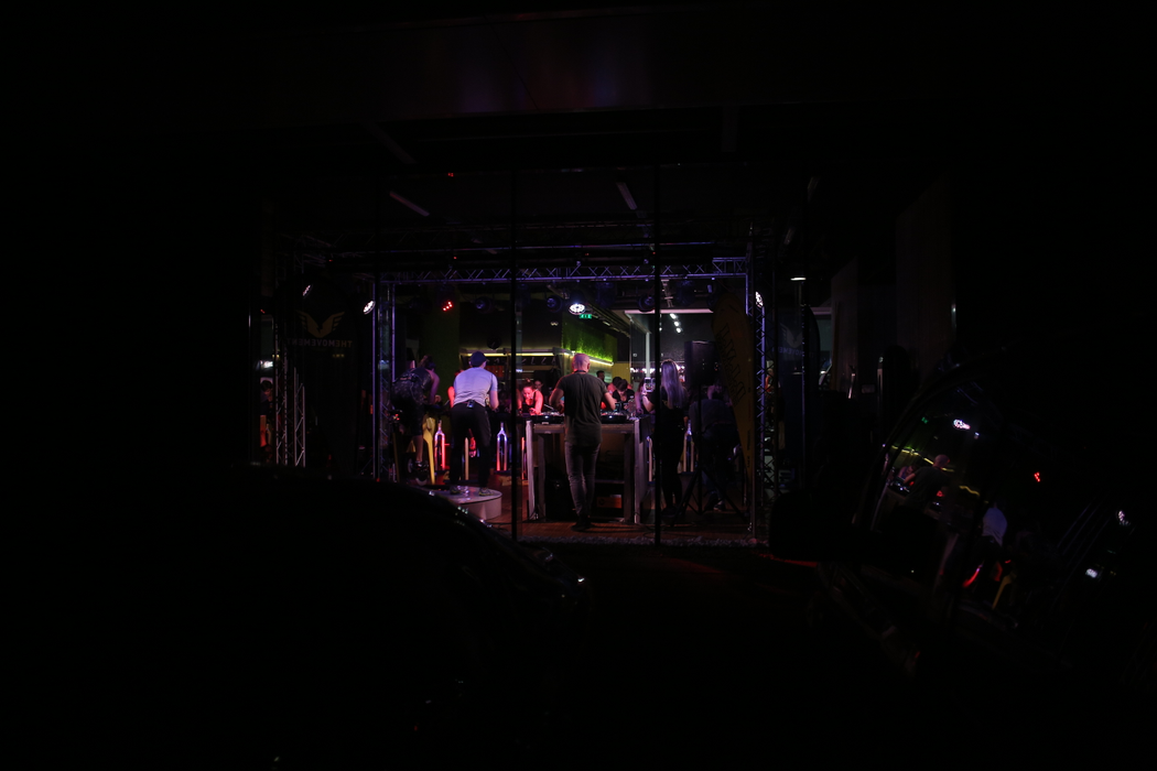 DJ Sasha Lopez a fost ”forță” la butoane în cel mai dotat centru de fitness din București, ”The Movement”
