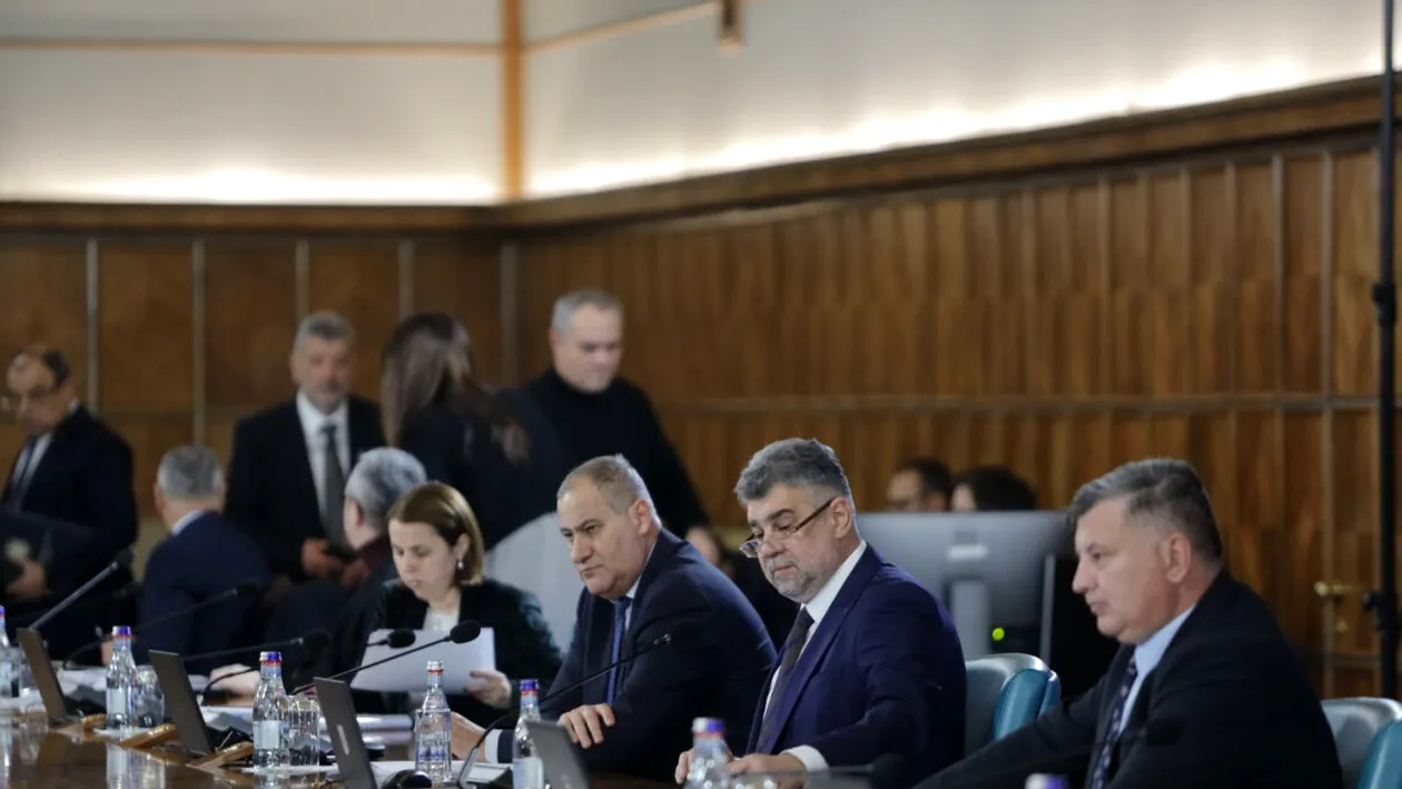 Guvernul aprobă primul contract colectiv de muncă la nivelul sectorului BANCAR. Marcel Ciolacu: Oferim protecție pentru cei aproape 45.000 de angajați