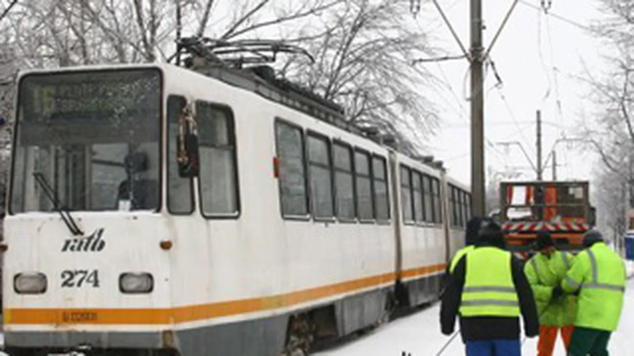 Sapte linii RATB sunt afectate si circula pe trasee scurtate