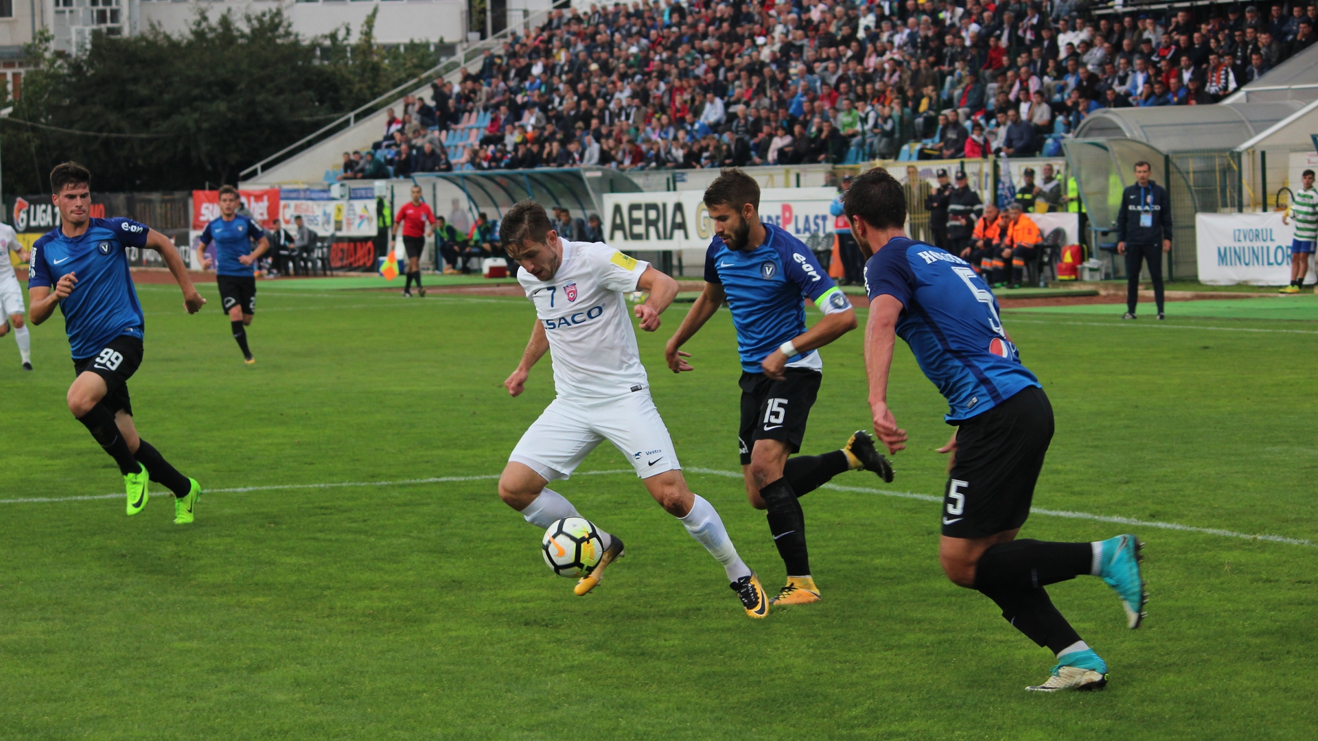 Duel sub semnul echilibrului în Moldova între FC Botoșani și Viitorul!