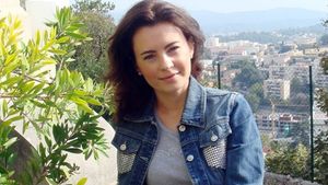 A ajuns de nerecunoscut! Cum arata vaduva mogului media Lazarov la doua luni dupa ce a nascut!