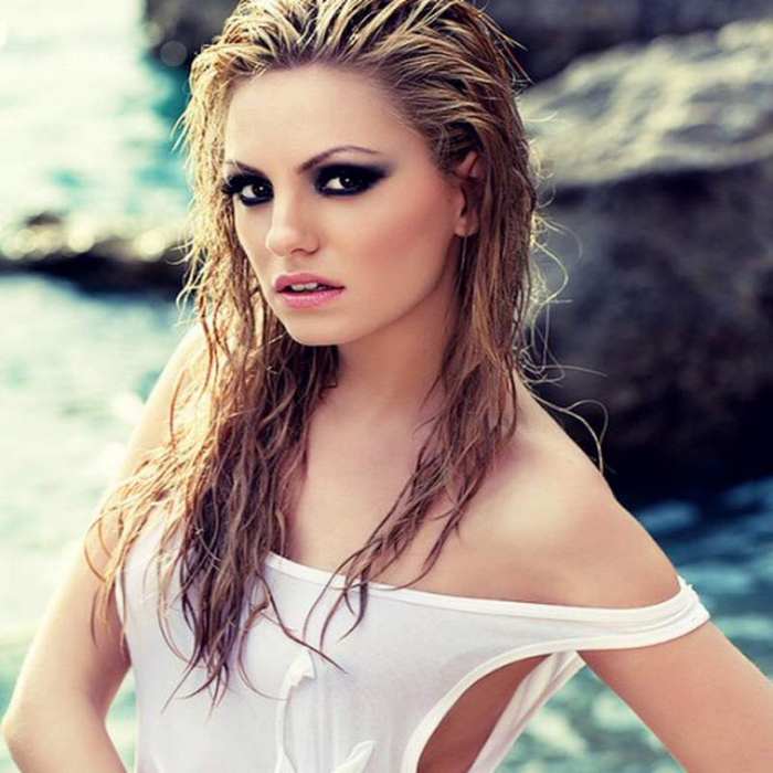 Alexandra Stan a făcut anunțul: ”Vreau să fiu mămică!”