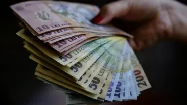 Se dau bani de la stat! Cine vor fi românii care vor primi 500 de lei gratuit